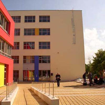 Hennigsdorf Schule Eingang groß
